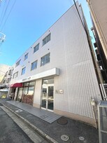 ハイスクエア・イシイ