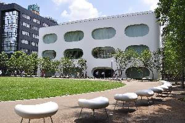 武蔵野プレイス(図書館)まで417m パルティ－ル武蔵野