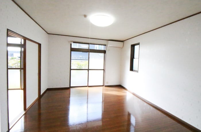 居室 コーポ小串