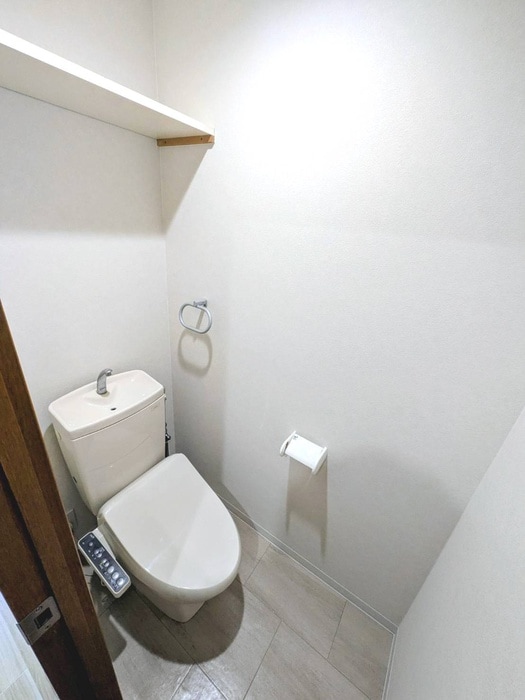 トイレ ライヴス鷺宮