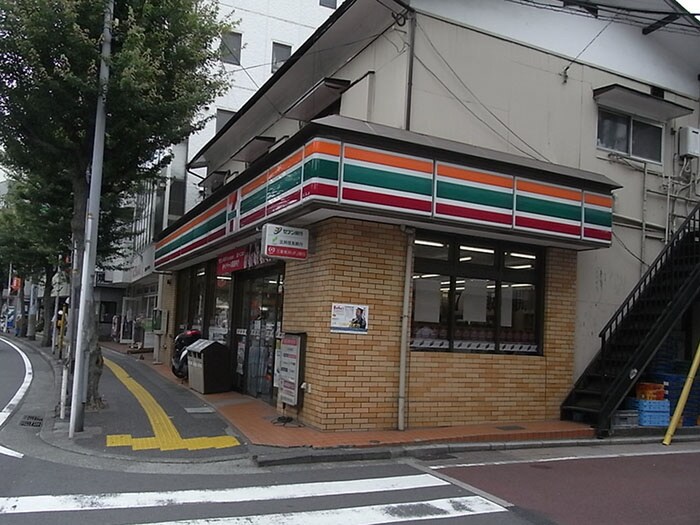 セブンイレブン二俣川店(コンビニ)まで350m シャルム本村