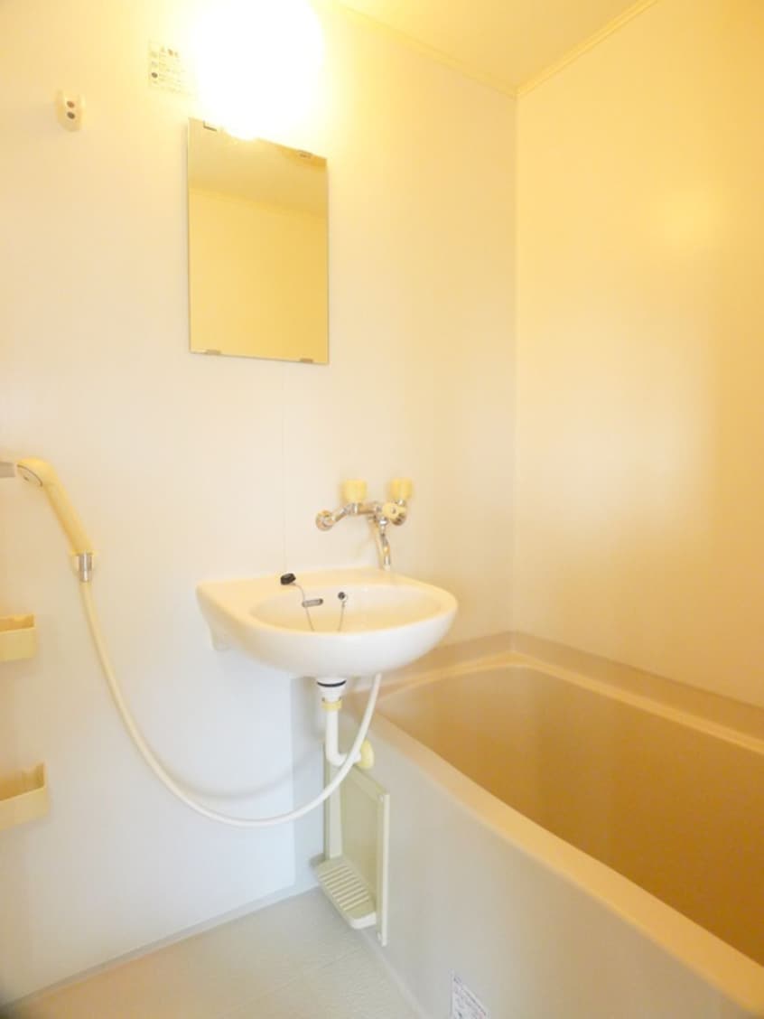 バス／シャワールーム等 WEST1