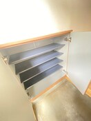 靴箱 浪花町戸建