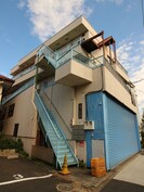 コウノハイツの外観