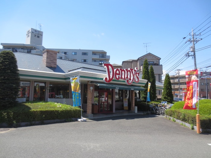 デニーズ(その他飲食（ファミレスなど）)まで950m リブリ・サンシャイン飯島