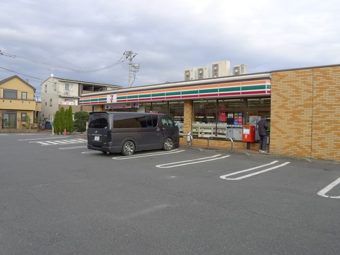 セブンイレブン(コンビニ)まで300m ノ－スビレッジⅡ