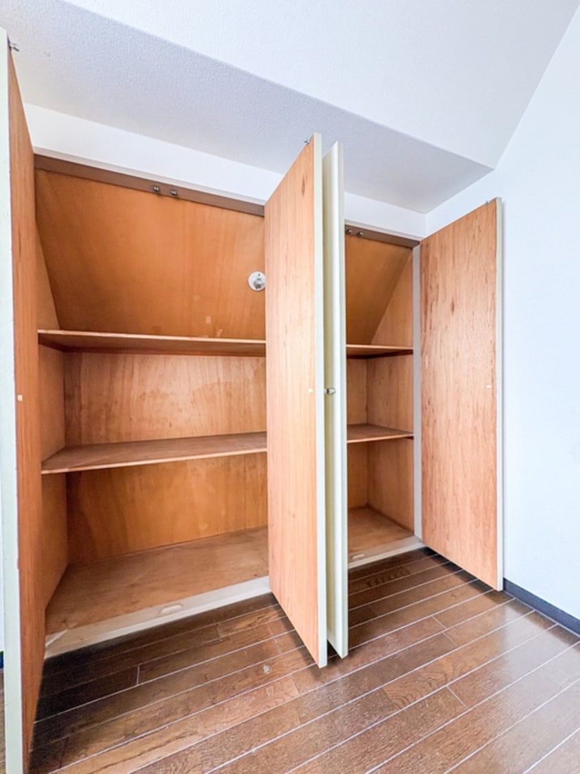 収納 スペ－スエム