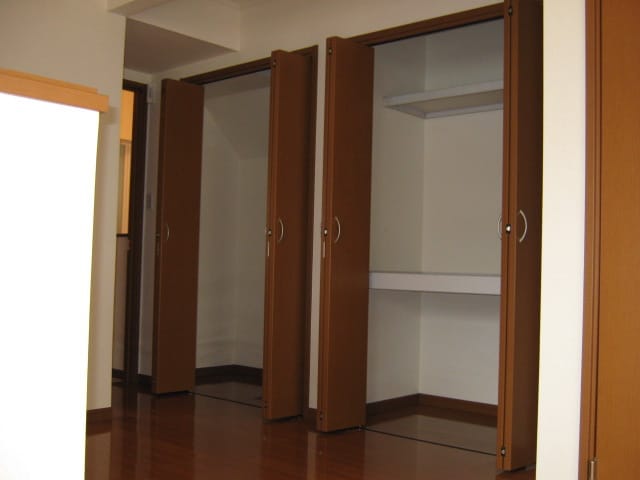 収納 北見小路東棟