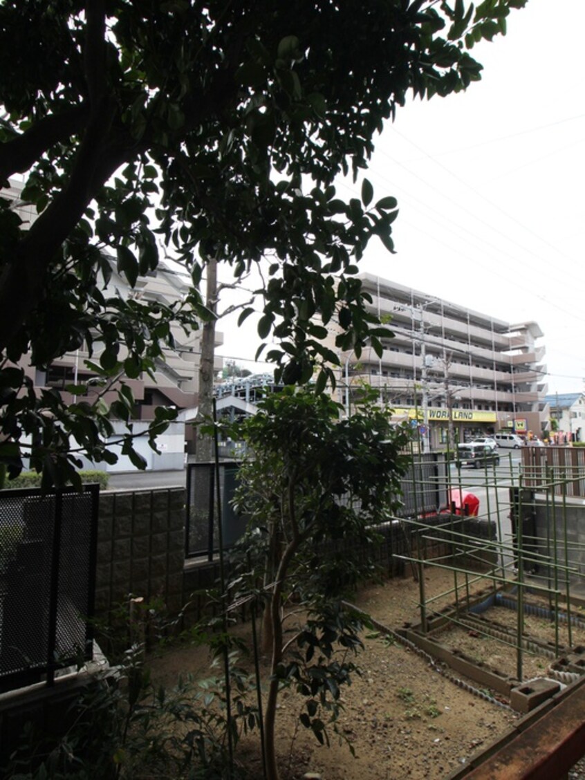 室内からの展望 ハイツ金子