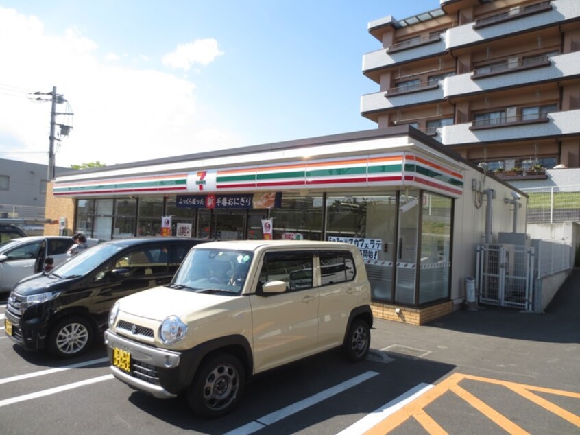 セブンイレブン横浜市ヶ尾東店(コンビニ)まで140m プレステ－ジ市ヶ尾