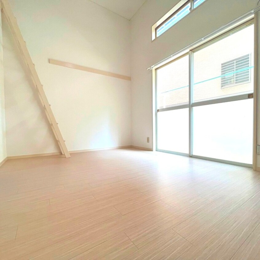 居室 パレス西寺尾