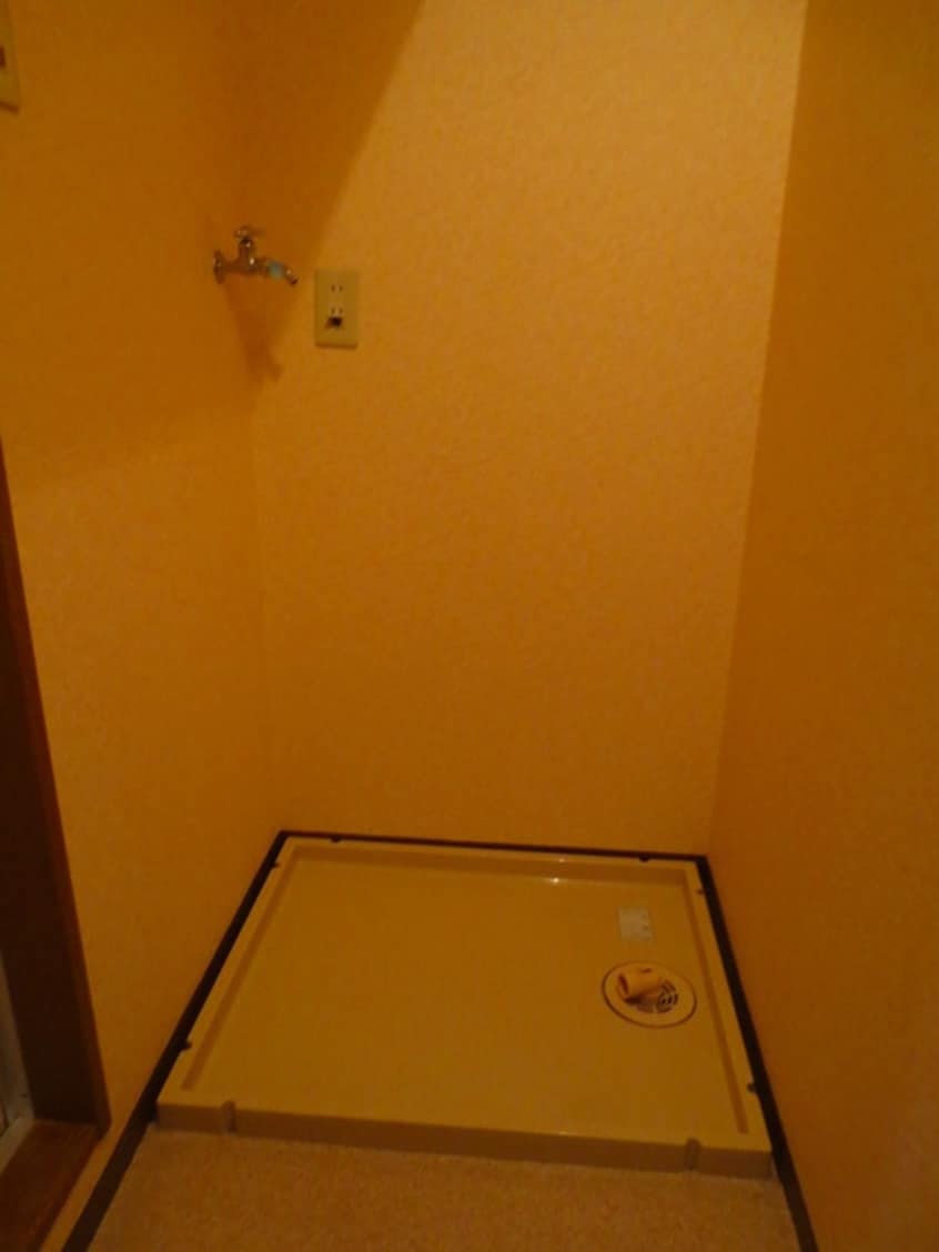 洗濯機置場 NEO　ROOMELIA