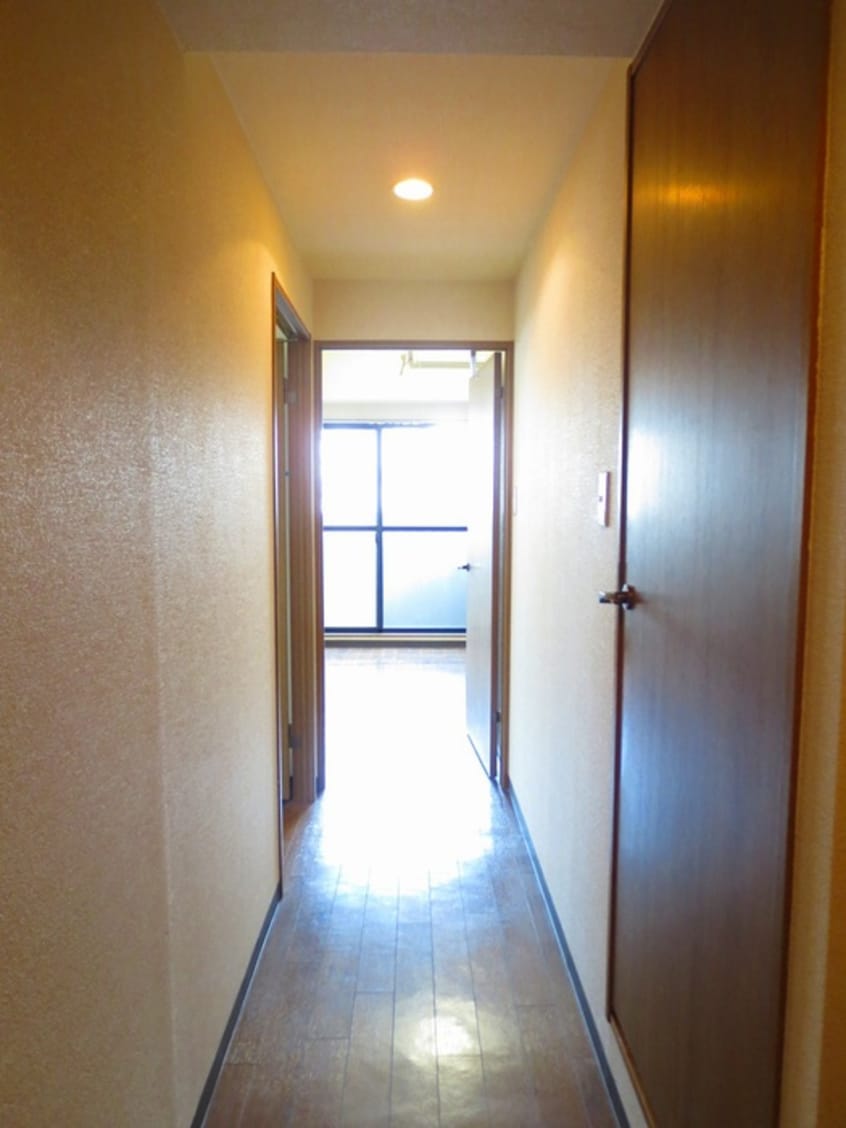 廊下 NEO　ROOMELIA