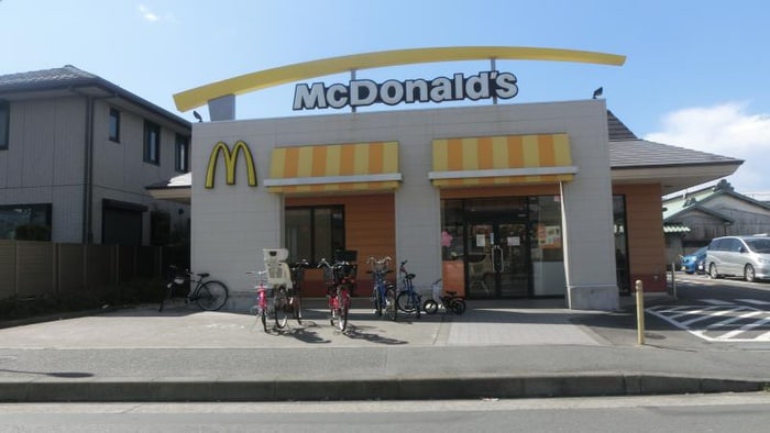 マクドナルド1号線辻堂店(ファストフード)まで700m ノブルシャト－湘南