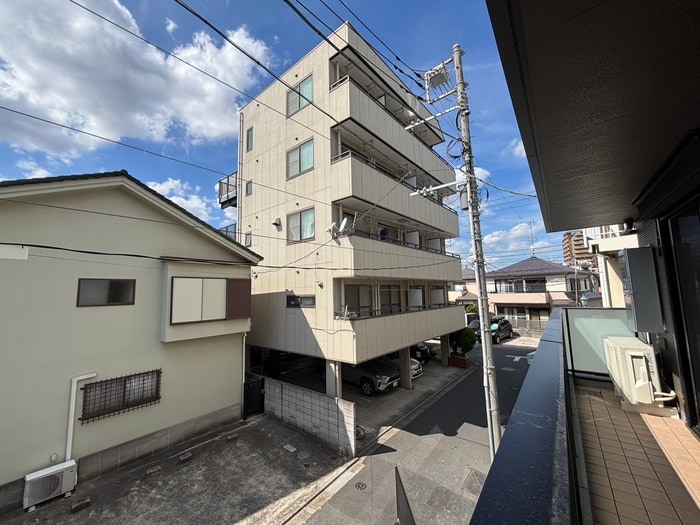 室内からの展望 Ｔ´ｓ Ｍａｎｓｉｏｎ