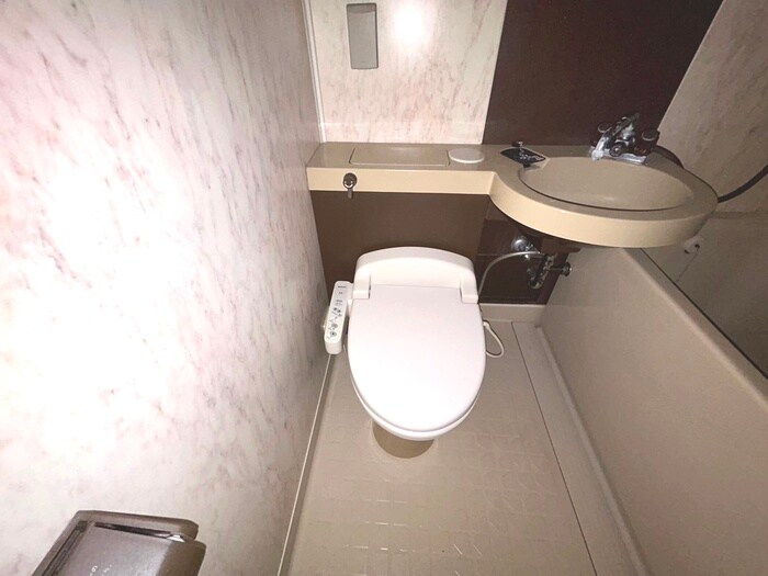 トイレ メゾン大塚