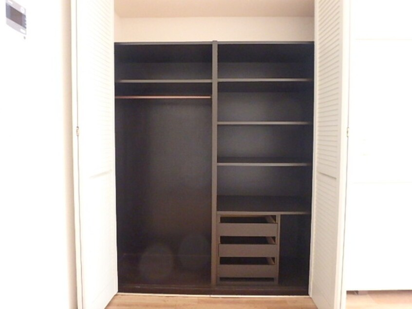 収納 メゾン大塚