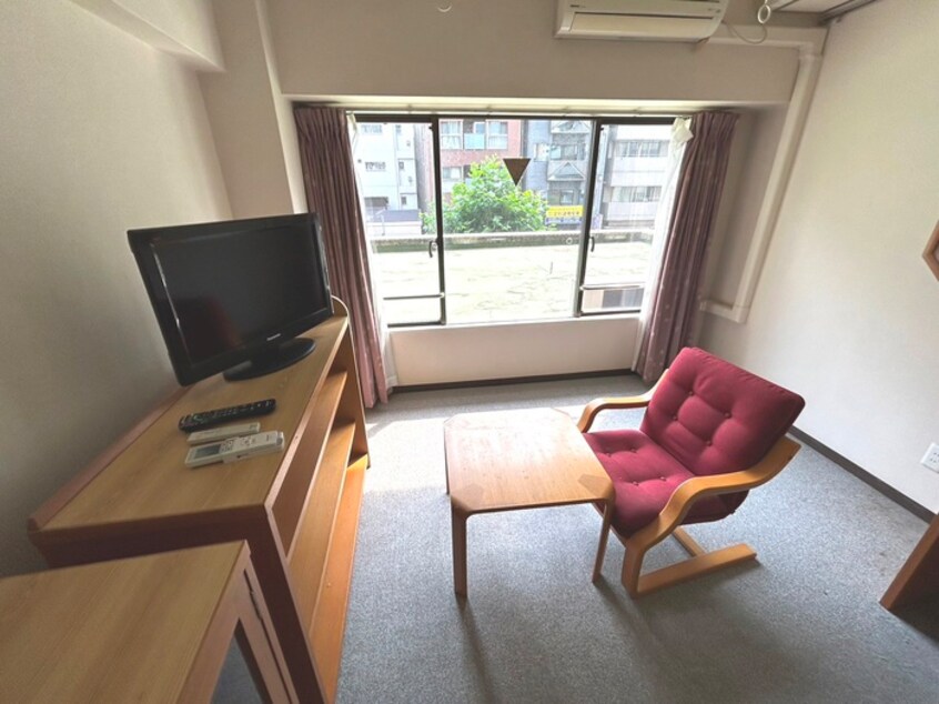 居室 メゾン大塚