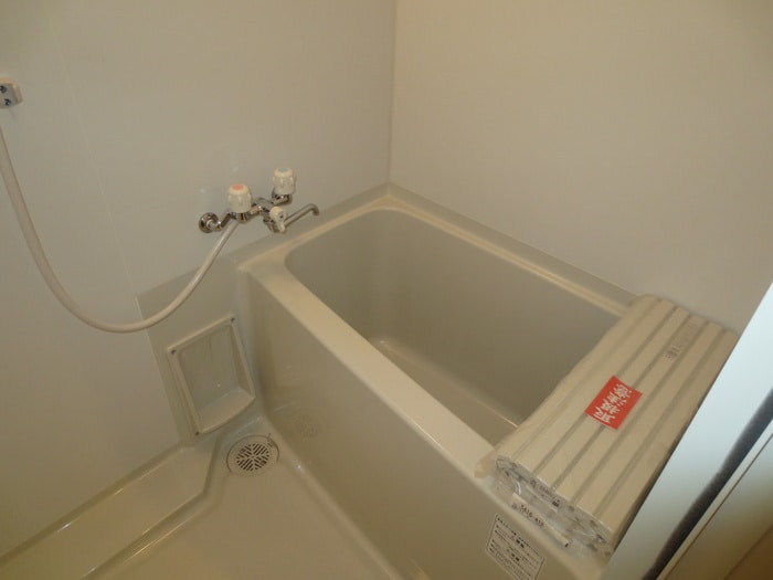 バス／シャワールーム等 Refined　MAKUHARI