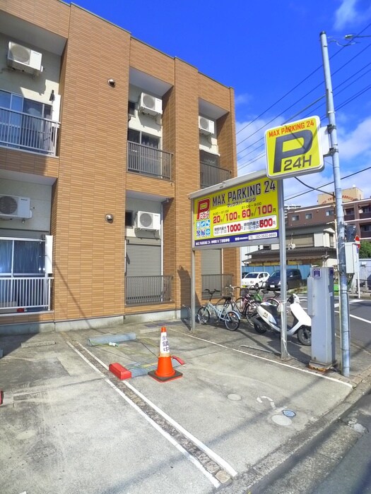 駐車場 マリアージュ