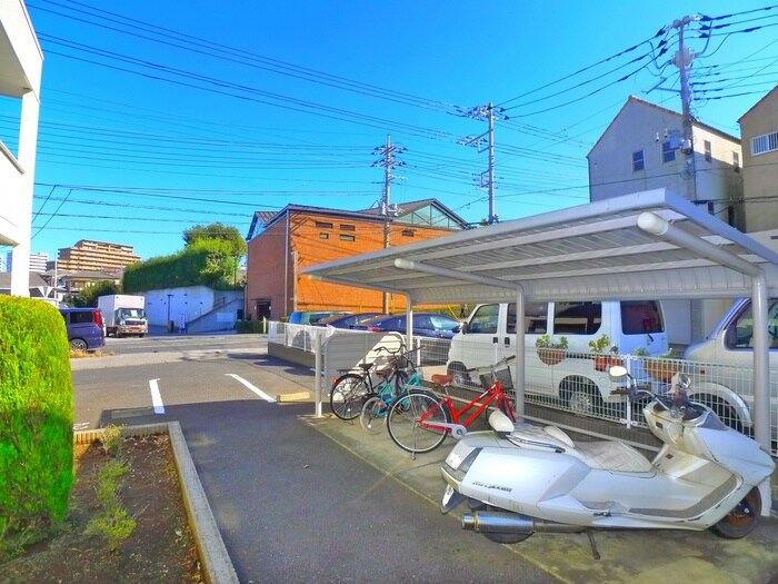 駐輪場 フランシーズ