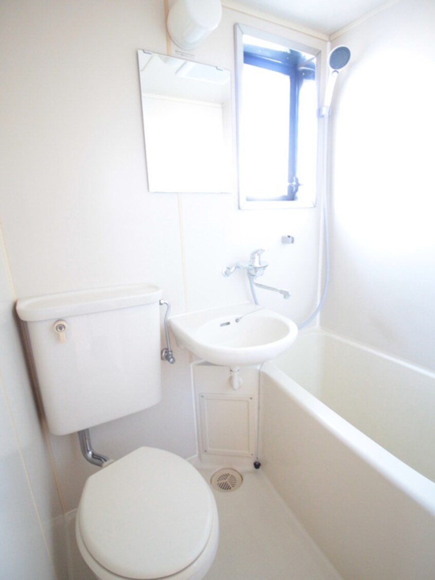 バス／シャワールーム等 グロ－ジェン代沢