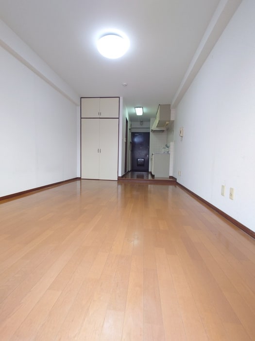 居室 タウンハウスツジ