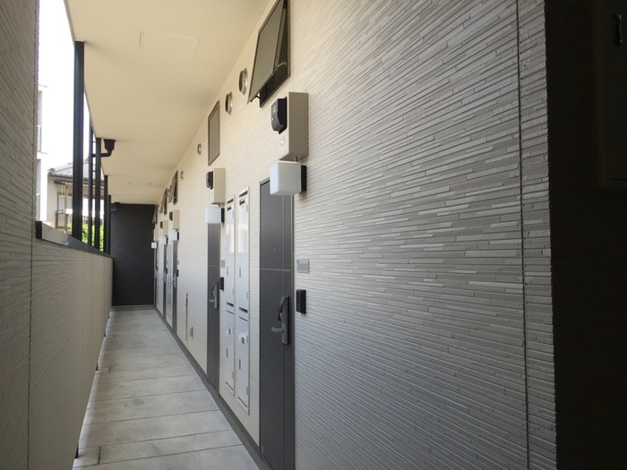 エントランス部分 ガーデンビィラ伍番館