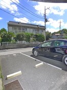駐車場 ＢＥＬＬＩＳ