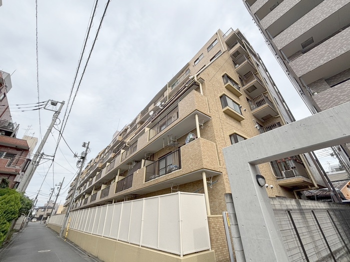外観写真 ﾗｲｵﾝｽﾞﾏﾝｼｮﾝ福生第二(515)