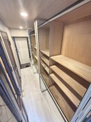 収納 ﾗｲｵﾝｽﾞﾏﾝｼｮﾝ福生第二(515)