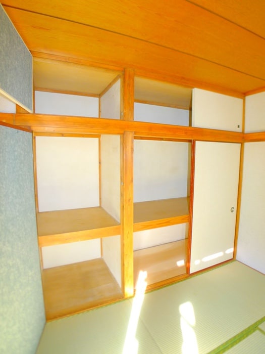 収納 コーポ中台