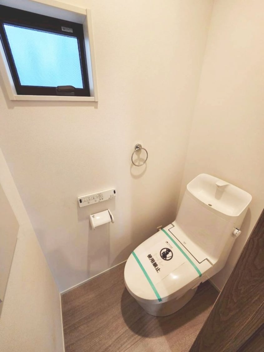 トイレ 柏町一丁目戸建て