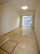 室内からの展望 ドミトリー美重