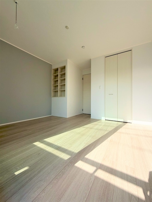 居室 ＡＬＢＡ神明