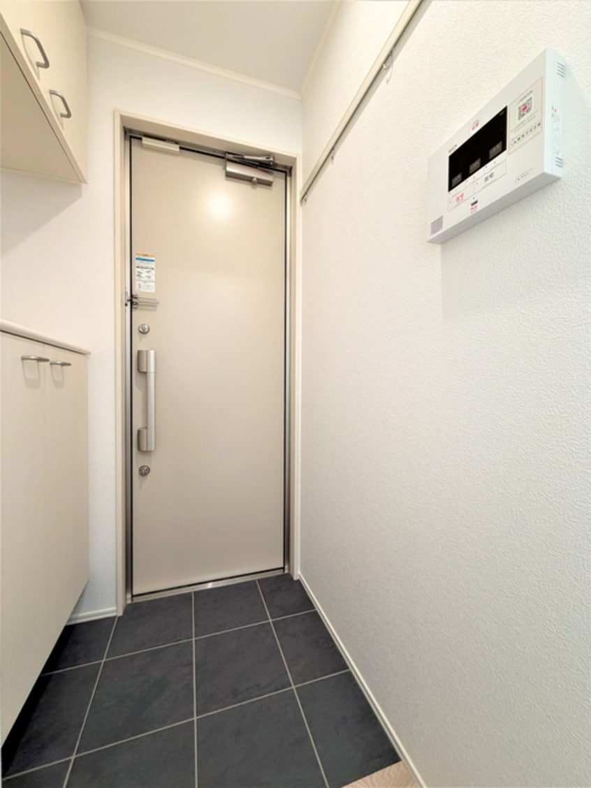 玄関 ＡＬＢＡ神明