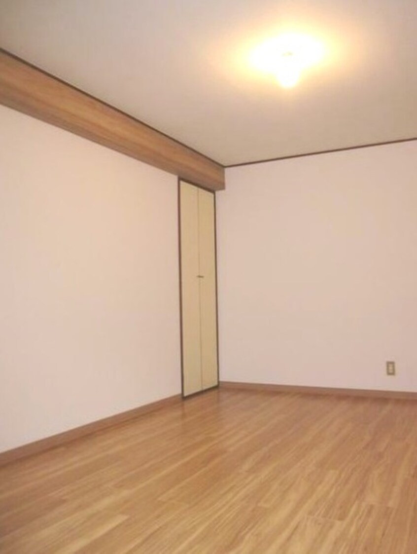 収納 リンナン目白ガーデン