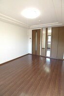 居室 ストロベリ－フィ－ルド