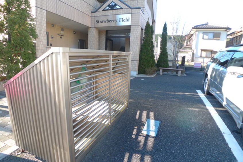 建物設備 ストロベリ－フィ－ルド