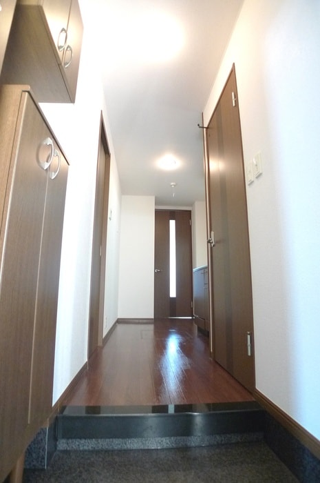 玄関 ストロベリ－フィ－ルド