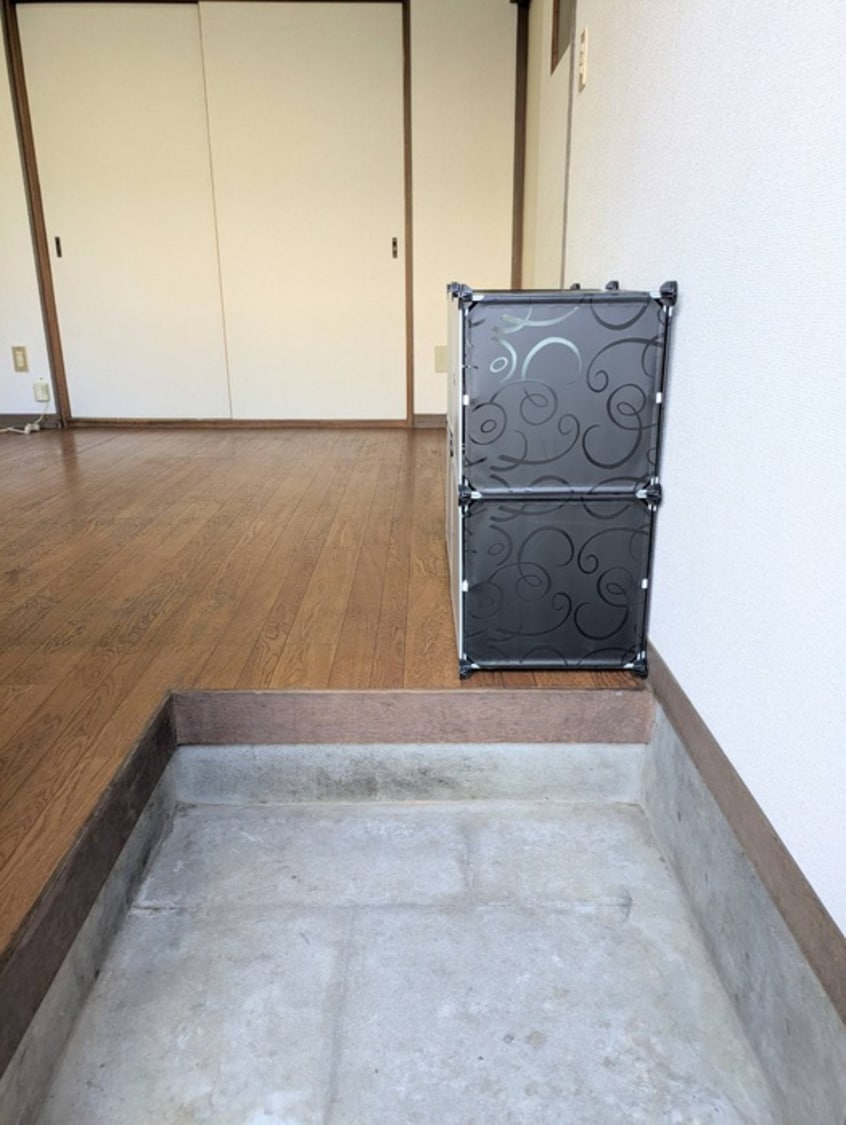 玄関 コ－ポ　会田