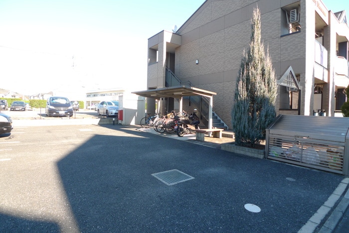 駐車場 チェリ－ブロッサム