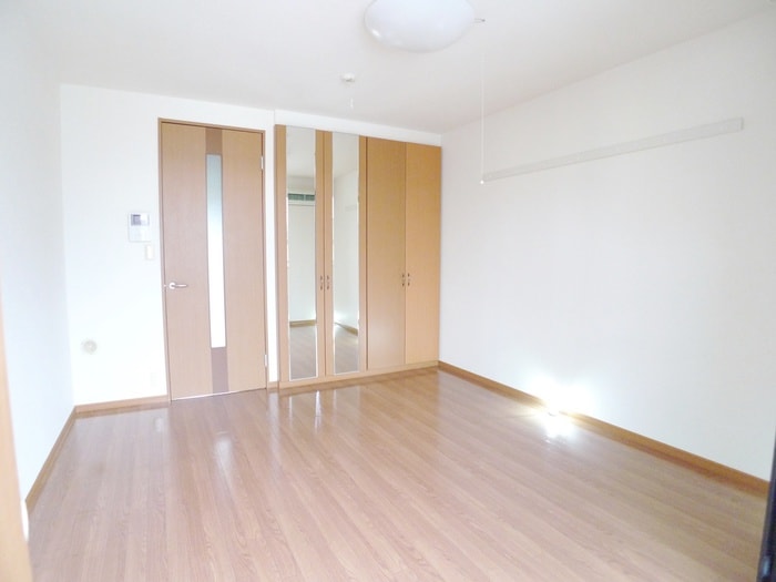 居室 チェリ－ブロッサム