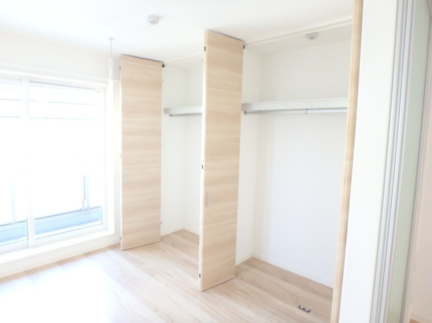 収納 パサ－ジュ経堂