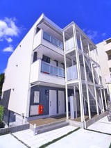 リブリ・ヨシキ