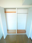 収納 グランシャリオ千間台