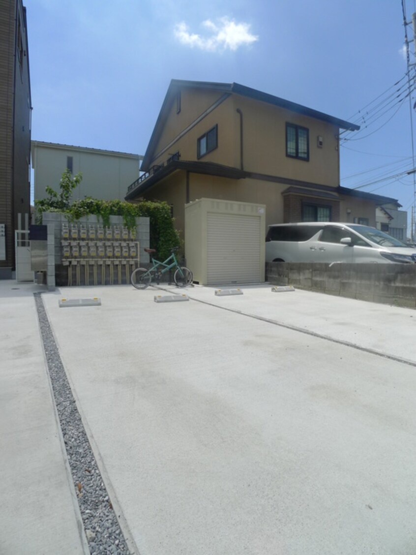 駐車場 グランロッシュ