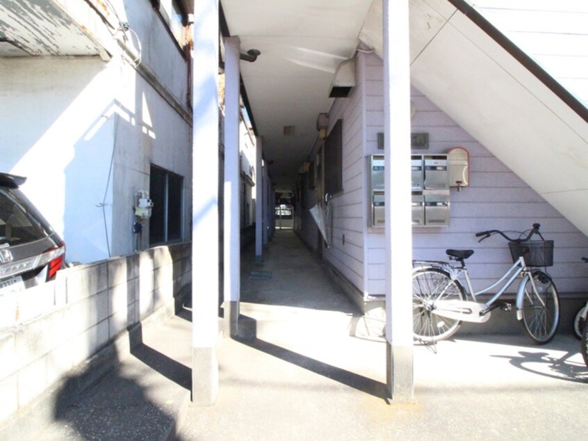 駐輪場 メゾン三ツ橋