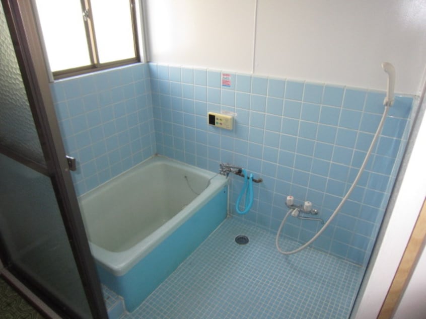 バス／シャワールーム等 テラスハウス上水新町