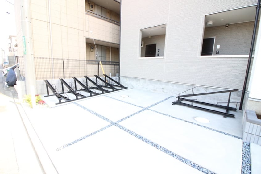 駐輪場 グレイス大和